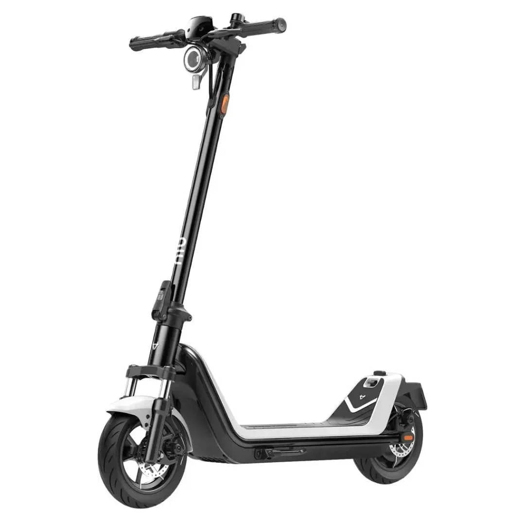 NIU - KQi 300P Foldable Electric Kick Scooter W/ 30 mi Max Range & 20 mph Max Speed - White - KSP311W1A11 - Excellent Condition