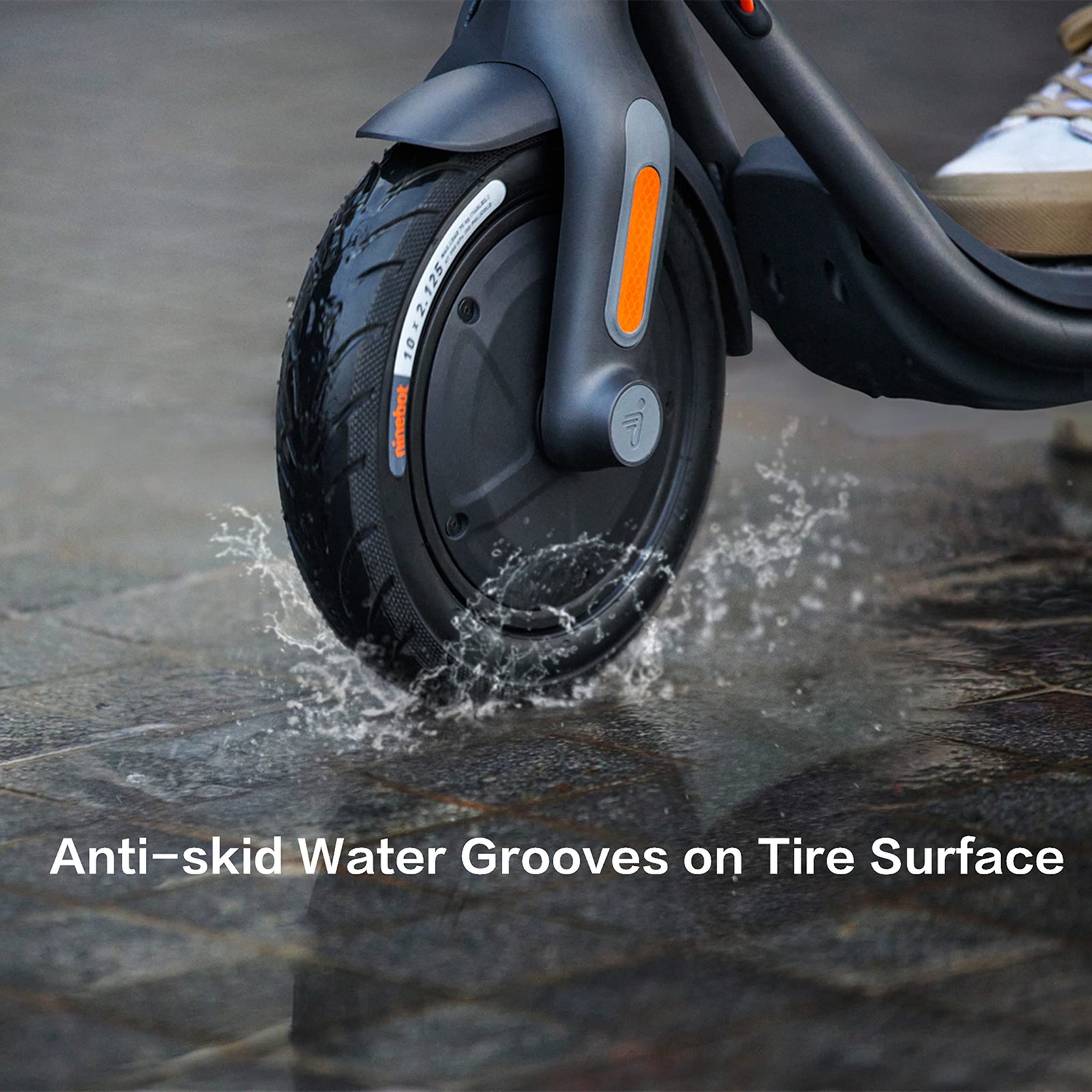 Segway - F30 Scooter w/ 18.6 Max Operating Range & 15.5mph Max Speed - Gray - AA.00.0010.84 - Good Condition