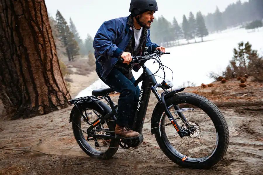 Heybike - ALPHA Mid Drive Fat Tire Commuter Step Over Ebike with 60m Max Range 28mph Max Speed Torque Sensor - HBK-Alpha-Trapez-BK