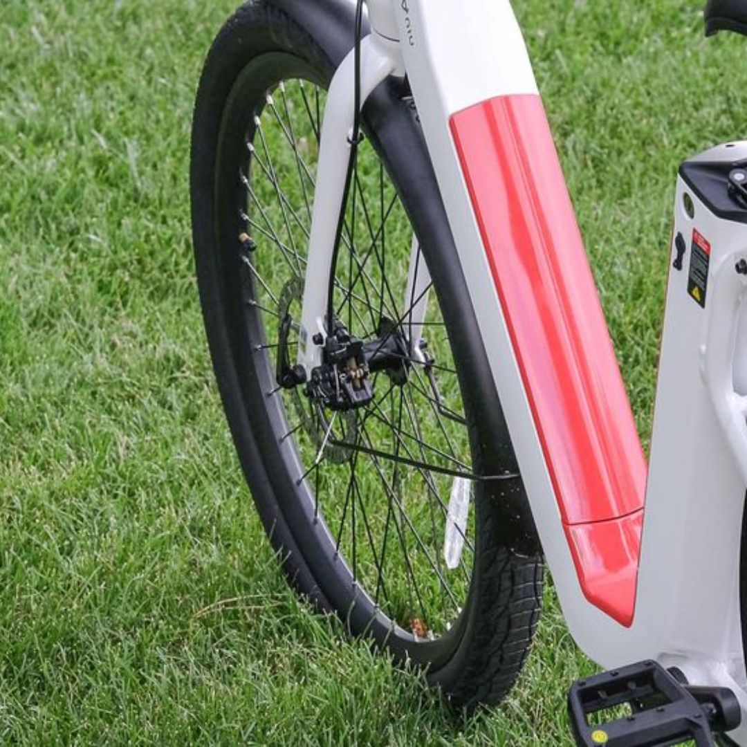 NIU - BQi-C3 Pro eBike w/ up to 90 miles Max Operating Range and 28 MPH Max Speed - White - EBSL37W119