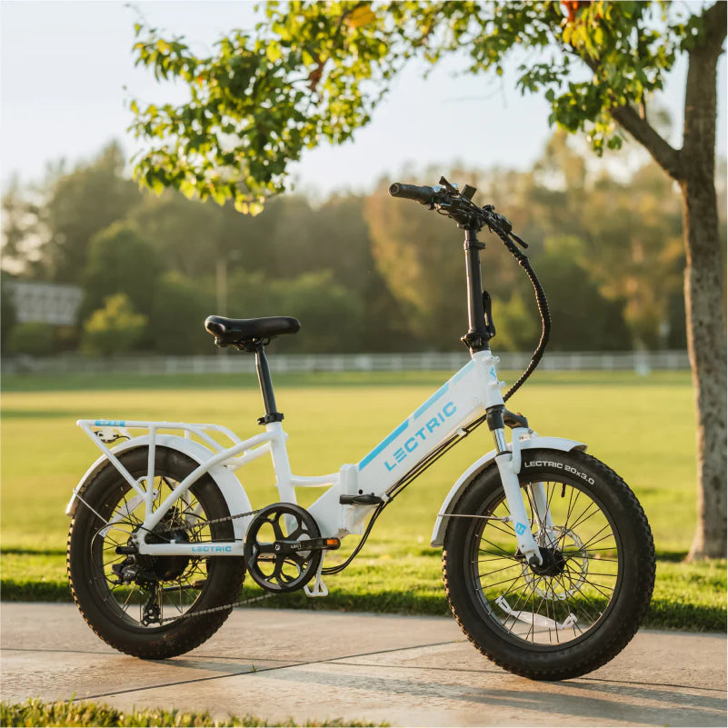 Lectric eBikes - XP Step-Thru 3.0 Foldable eBike: 45 miles Max Operating Range & 28 mph Max Speed - Unisize - White - 401-00878-W101