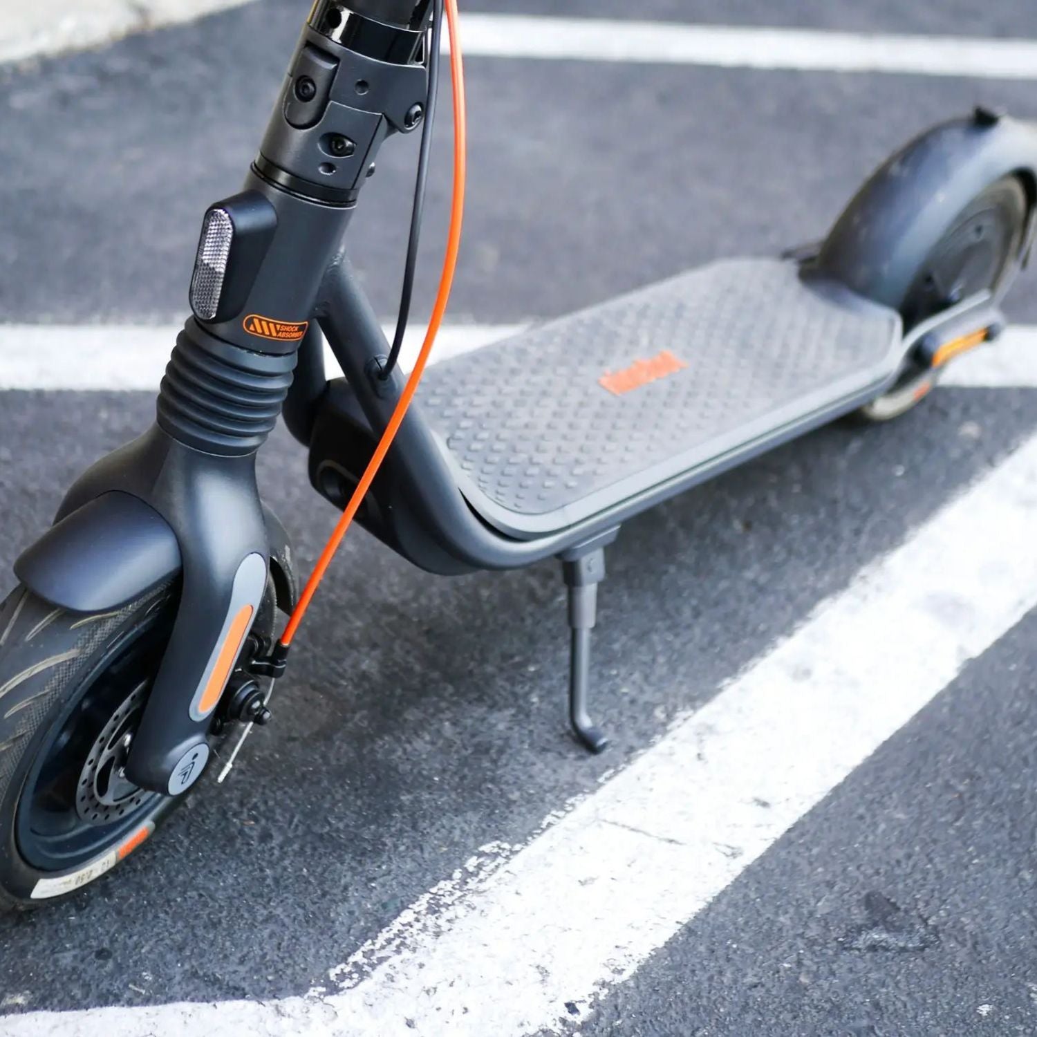 Segway - Ninebot F2 Pro Electric Scooter w/34 miles Max Operating Range & 20 mph Max Speed - Black - AA.05.12.03.0003 - Excellent Condition