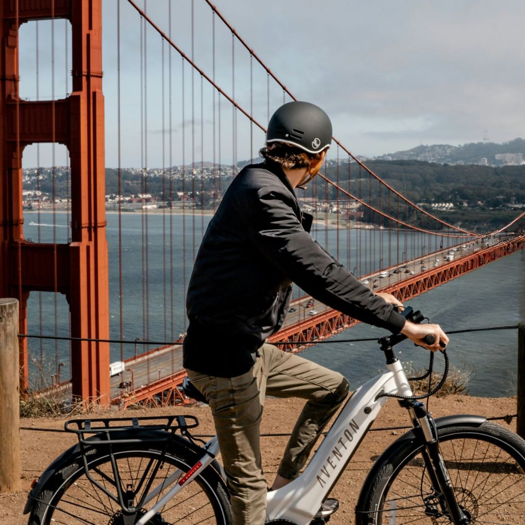 Aventon - Level.2 Commuter Step-Over eBike w/ up to 60 miles Max Operating Range and 28 MPH Max Speed - Glacier - LCT003