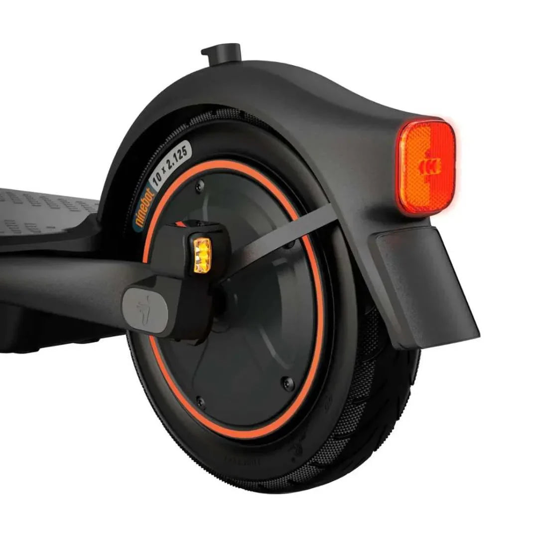 Segway - Ninebot F65 Kick Scooter w/40.4 miles Operating Range & 18.6 mph Max Speed - Black - AA.00.0010.94 - Excellent Condition