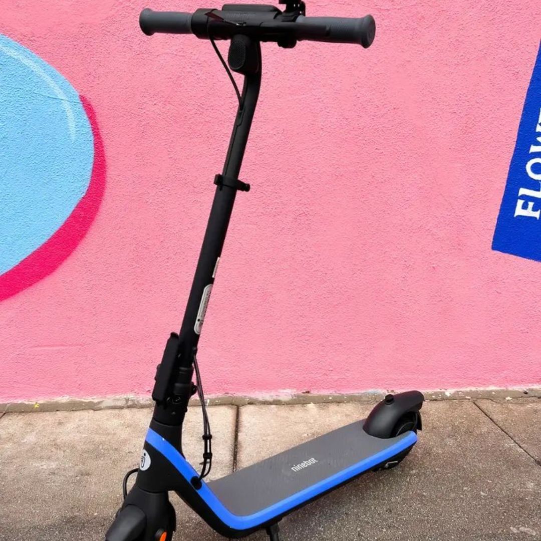 Segway - Ninebot C2 Pro Kid Electric Scooter w/ up to 7.5mi Range & 12.4mph Max Speed - Black - AA.10.04.02.0011 - Excellent Condition