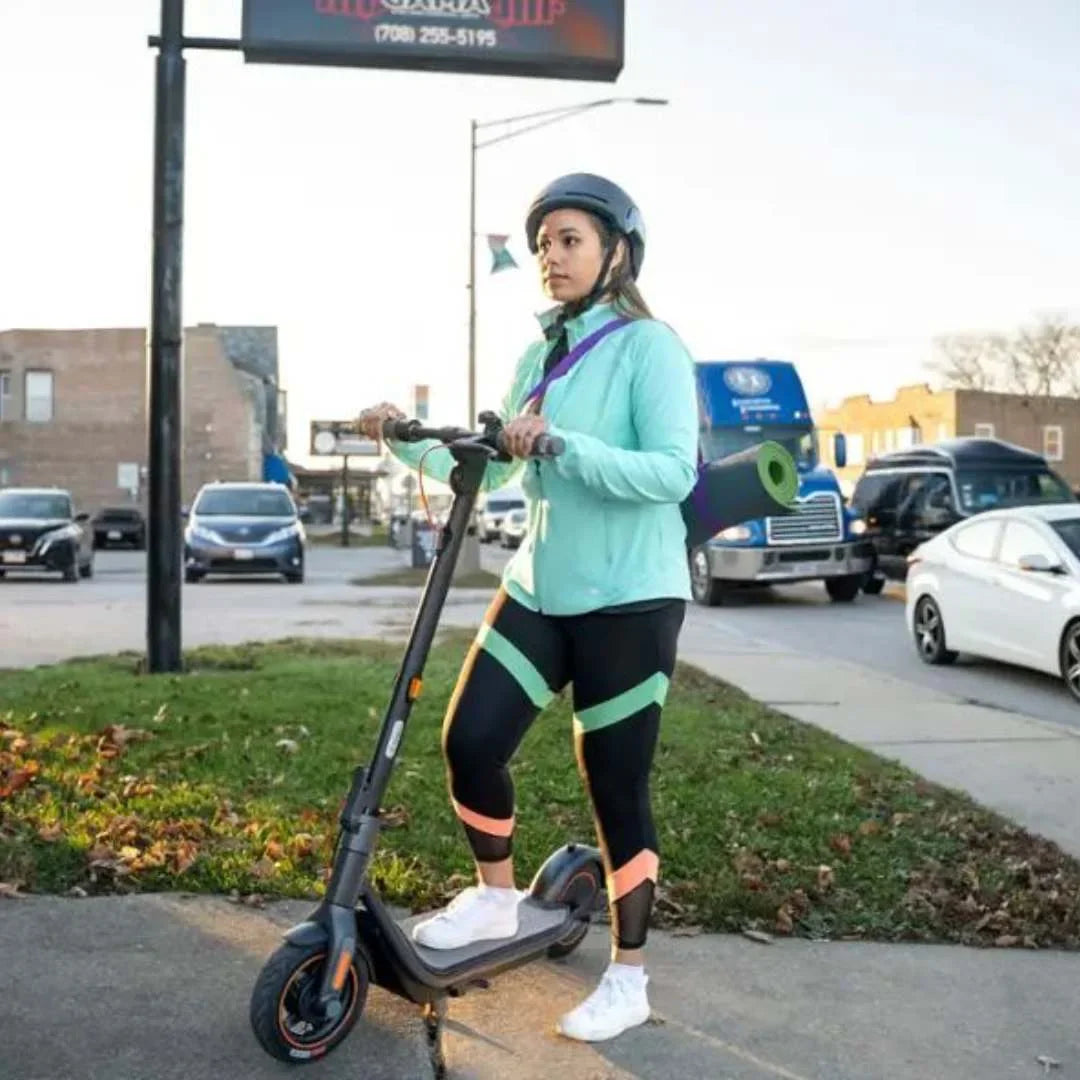 Segway - Ninebot F65 Kick Scooter w/40.4 miles Operating Range & 18.6 mph Max Speed - Black - AA.00.0010.94 - Excellent Condition
